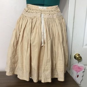 GAP....junior skirt